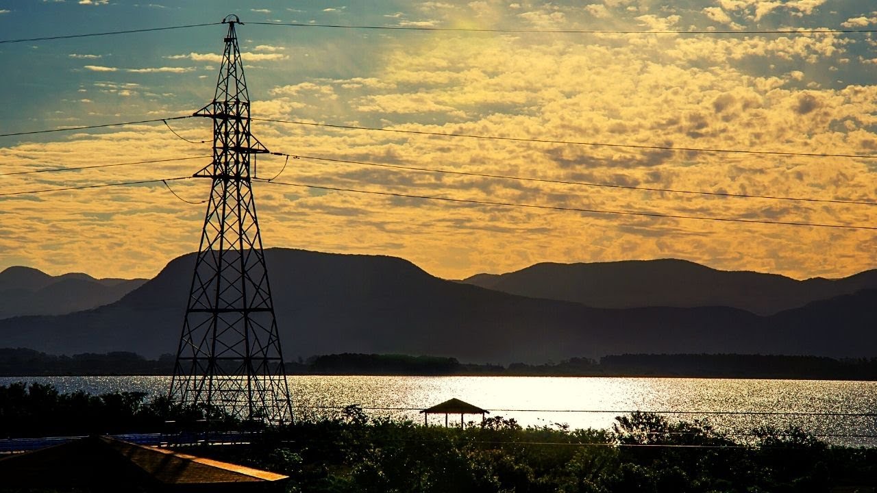 Oportunidade de Investimento em Condomínio de Luxo!!! Acesso Direto à Lagoa